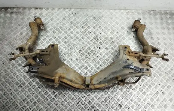 Honda CR-V Rear subframe 