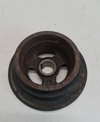 BMW 5 E39 Crankshaft pulley 11231438995