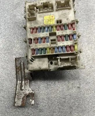 Nissan Almera N16 Fuse box set 243505M310
