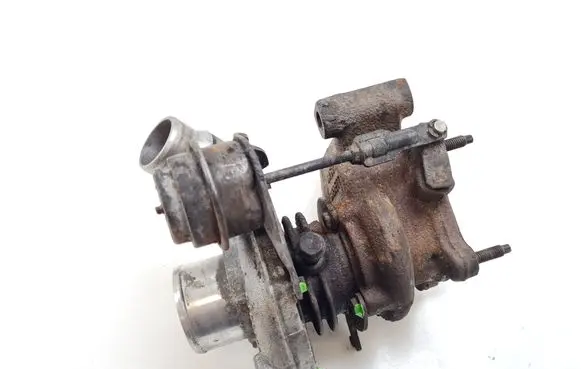 Nissan Primastar Turbo H8200466021 GT15S 762785