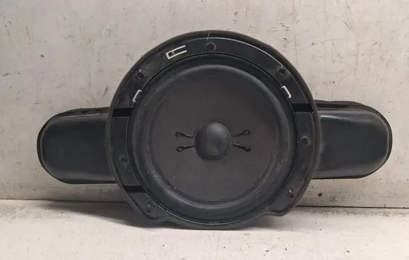Mercedes-Benz E W211 Parcel shelf speaker A2118200002