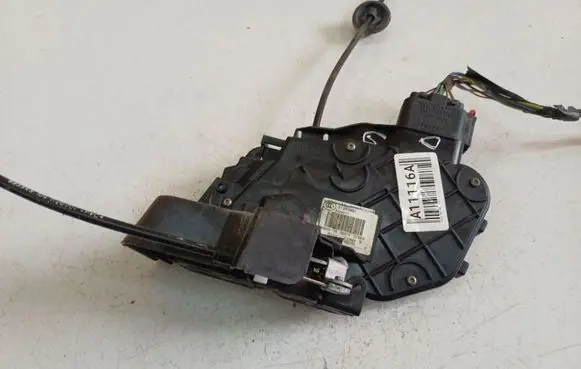 Volvo S80 Rear door lock 31253921