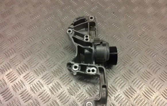 Opel Mokka X Generator/alternator bracket 9809714680