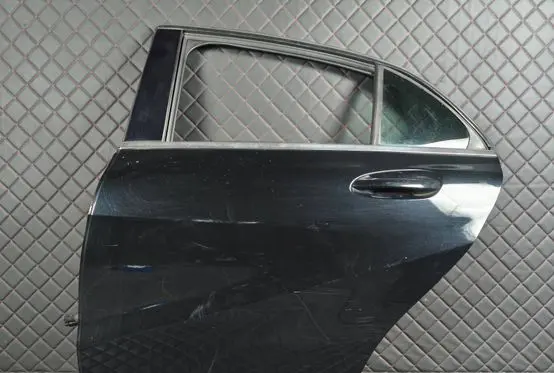 Mercedes-Benz A W176 Rear door 