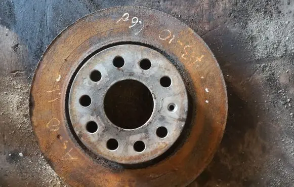 Audi A3 S3 8P Front brake disc