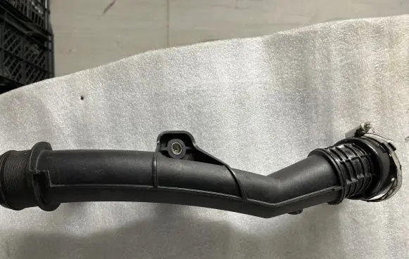 Citroen Berlingo Air intake hose/pipe 9810958380 Z12002897