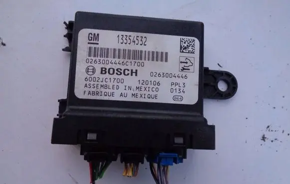 Chevrolet Cruze Parking PDC control unit/module 13578326