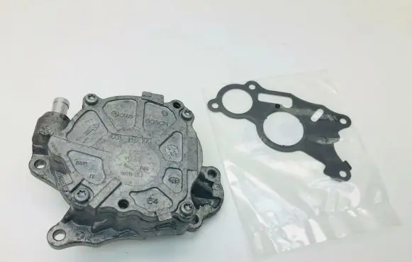 Volkswagen Beetle A5 Vacuum pump 03L145100F
