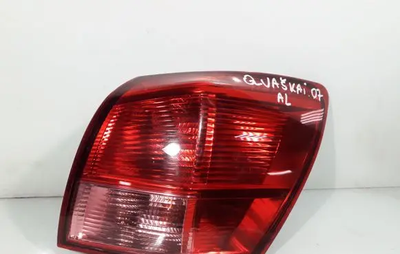 Nissan Qashqai Rear/tail lights 89070312