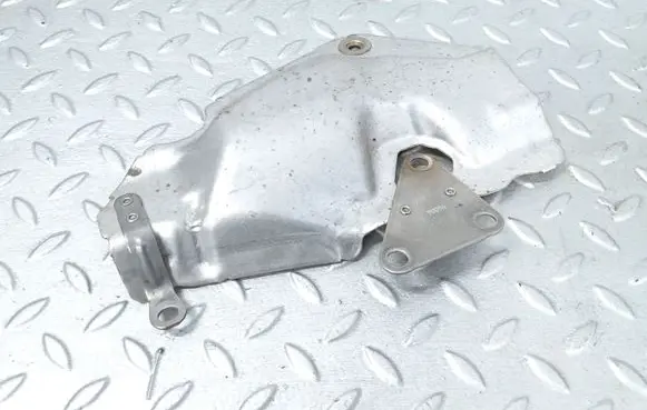 Volkswagen T-Roc Exhaust heat shield 04E253041AA