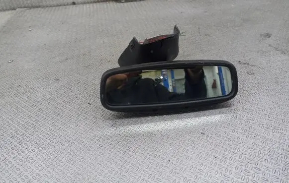 Citroen C5 Rear view mirror (interior) E11015745