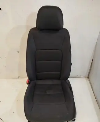 Volkswagen Golf VII Front driver seat 510
