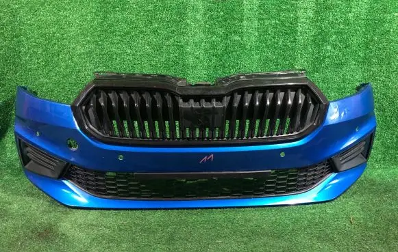 Skoda Fabia Mk4 (6VA) Front bumper