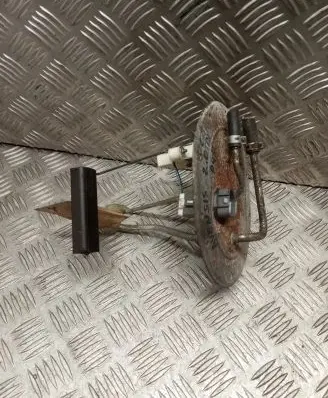 Toyota Avensis T220 Fuel level sensor 