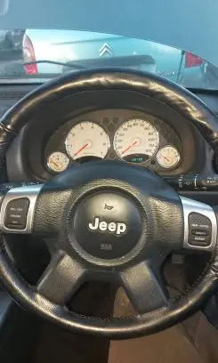 Jeep Cherokee III KJ Speedometer (instrument cluster) 04832731AB