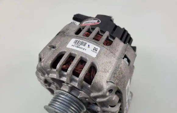 Mercedes-Benz SLK R170 Generator/alternator SG12B023-C1