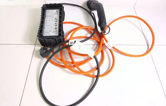 Peugeot 2008 II Electric car charging cable 9837413480 35289818