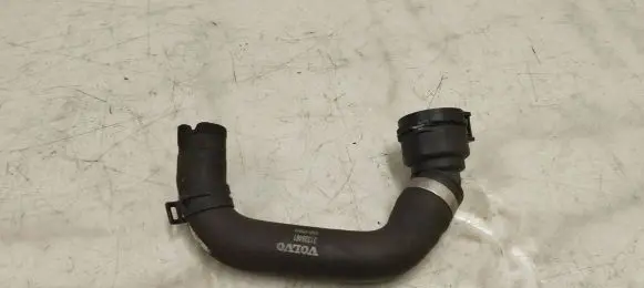 Volvo XC90 Engine coolant pipe/hose 31338461