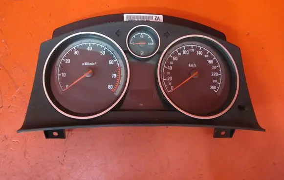 Opel Astra H Speedometer (instrument cluster) 13309024