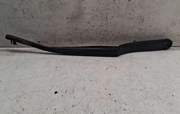 BMW 5 F10 F11 Front wiper blade arm 7182460