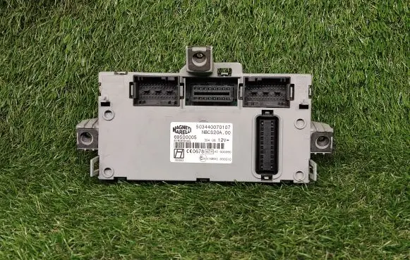 Iveco Daily 35 - 40.10 Comfort/convenience module 69500005 NBCS20A00