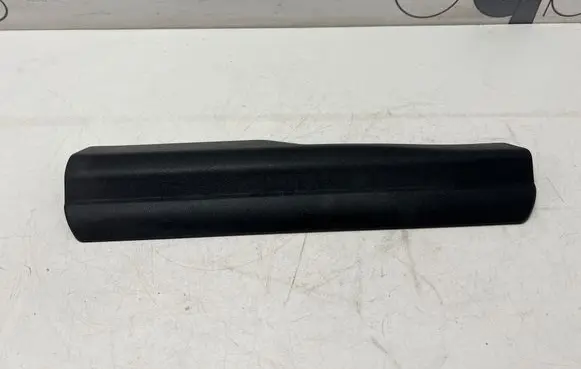 BMW i4 Front sill trim cover 7491187