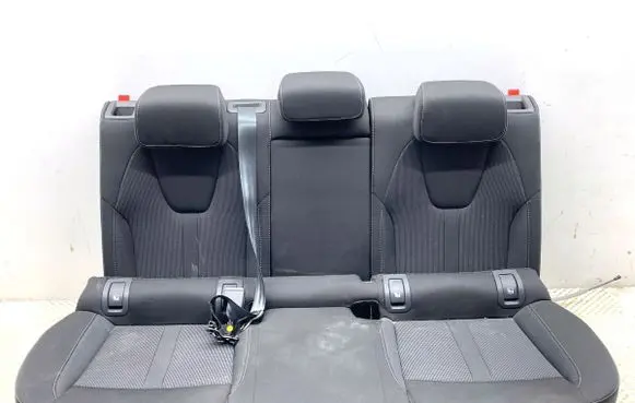 Skoda Octavia Mk4 Second row seats 