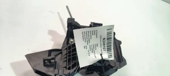 Toyota Corolla E160 E170 Gear shifter/selector 75G459-LHD