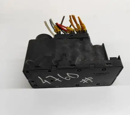 Mercedes-Benz S W140 Central locking vacuum pump A1408000648