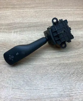 BMW 3 E46 Indicator stalk 8363662