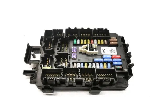 Tesla Model X Fuse module 1034409-01-B
