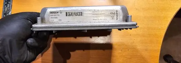 Volvo S60 Engine control unit/module 0281001776 28SA3886