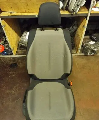 Citroen C4 I Front passenger seat 