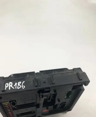 Seat Alhambra (Mk1) Fuse box set S108145300D