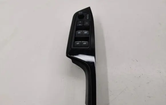 Toyota C-HR I Electric window control switch 515818B