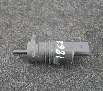 BMW X3 F25 Windscreen/windshield washer pump 6934160
