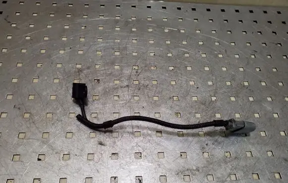 Mitsubishi Outlander Camshaft position sensor 9805940
