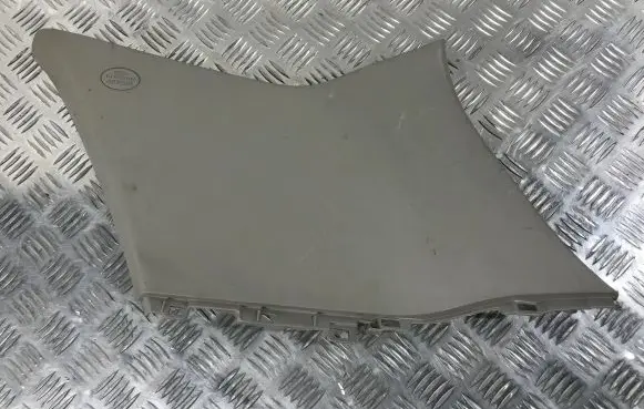 Toyota Auris 150 (C) pillar trim 6247002040B0 6247002070