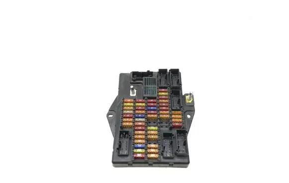 Jaguar XJ X350 Fuse module 7W9314A073CA