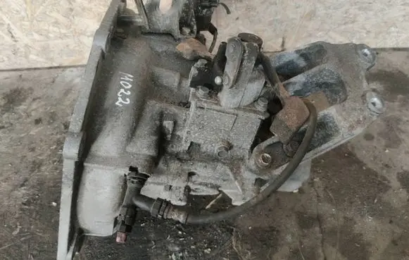 Opel Karl Manual 5 speed gearbox 25193045 2153015B 621071504