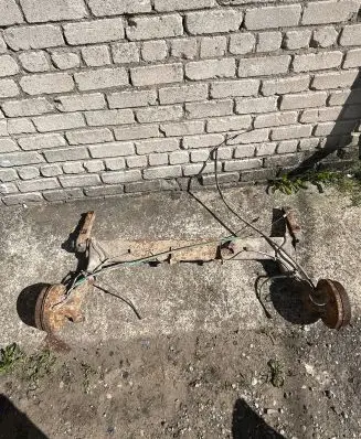 Renault Megane I Rear axle beam 