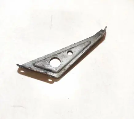 Mercedes-Benz A W168 Engine mounting bracket A1661410085