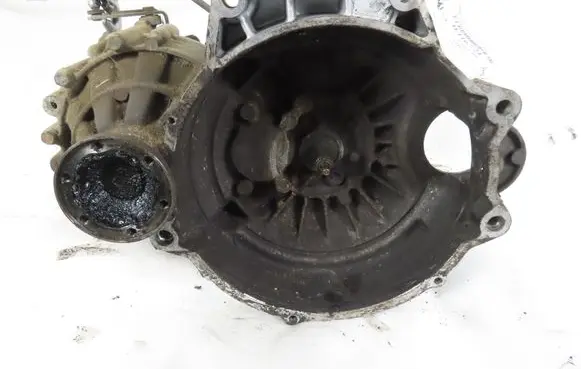 Volkswagen Golf III Manual 6 speed gearbox DFW