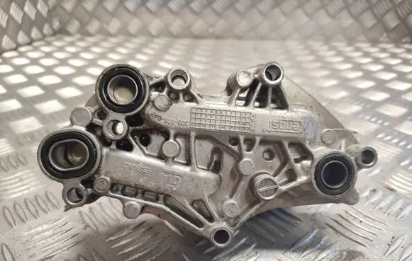 Engine oil radiator