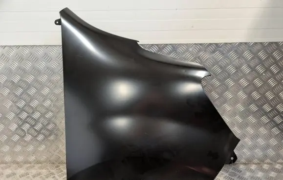 Renault Master III Fender 631008686R
