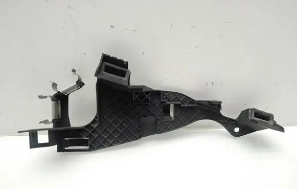 BMW X3 F25 Other engine bay part 7640246 12527640246 1252764024601