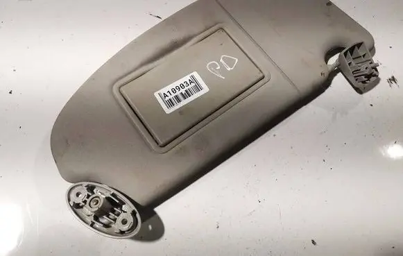 Ford Focus Sun visor