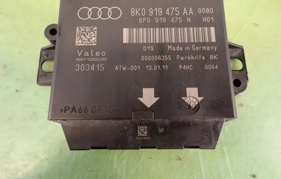Audi A5 8T 8F Parking PDC control unit/module 8K0919475AA