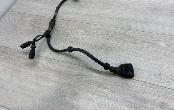 Porsche Cayenne (92A) Rear ABS sensor wiring 7P0971279B