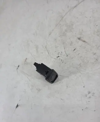 Mercedes-Benz ML W164 Tailgate opening switch A2518201210 03127150